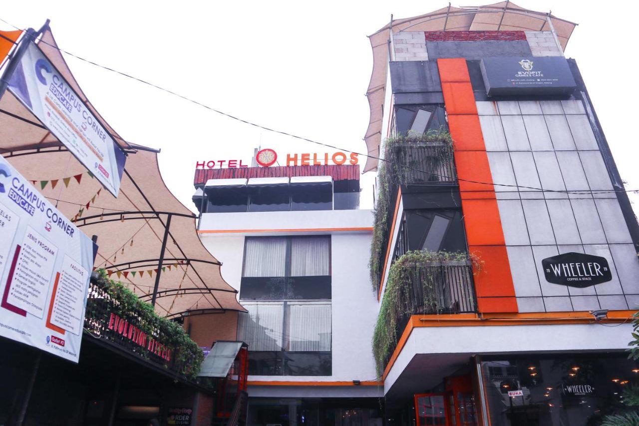 Helios Hotel Malang Extérieur photo
