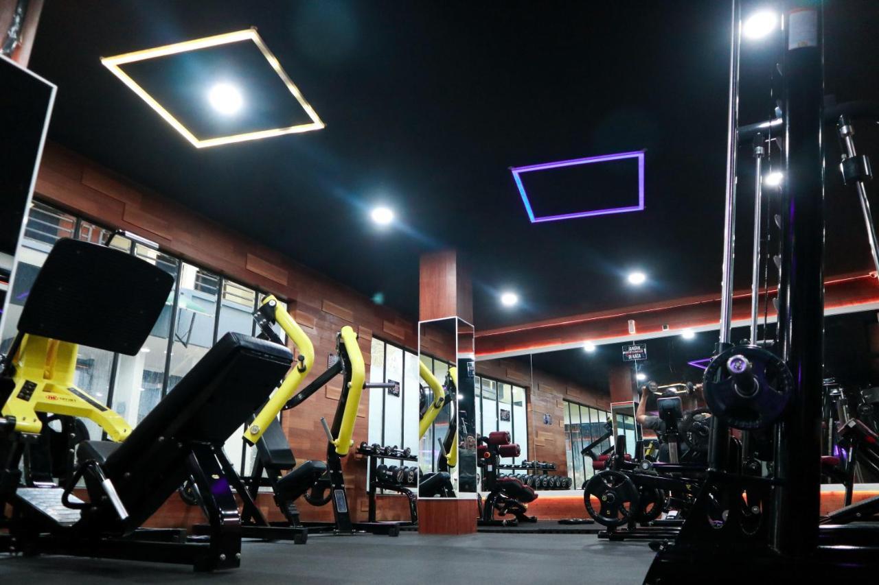 Helios Hotel Malang Extérieur photo