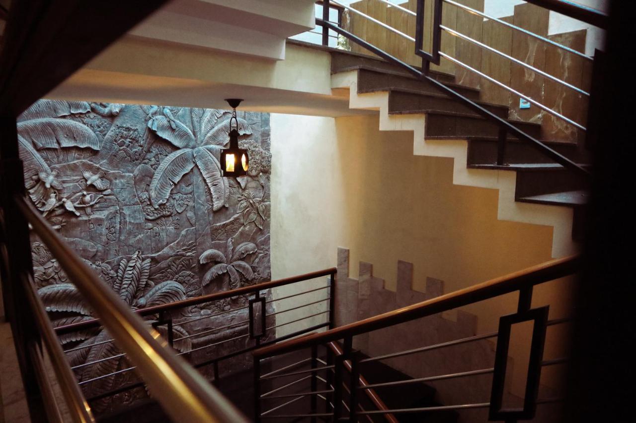Helios Hotel Malang Extérieur photo